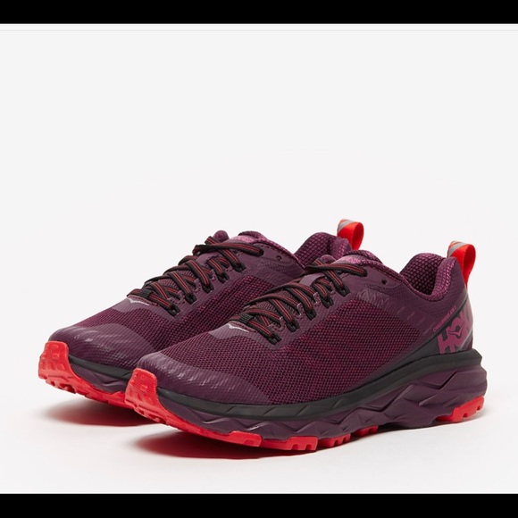 ISO Hoka One One Challenger Atr 5 Italian plum - Picture 1 of 1